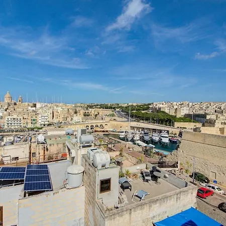 Appartamento Stunning With Hot Tub Senglea